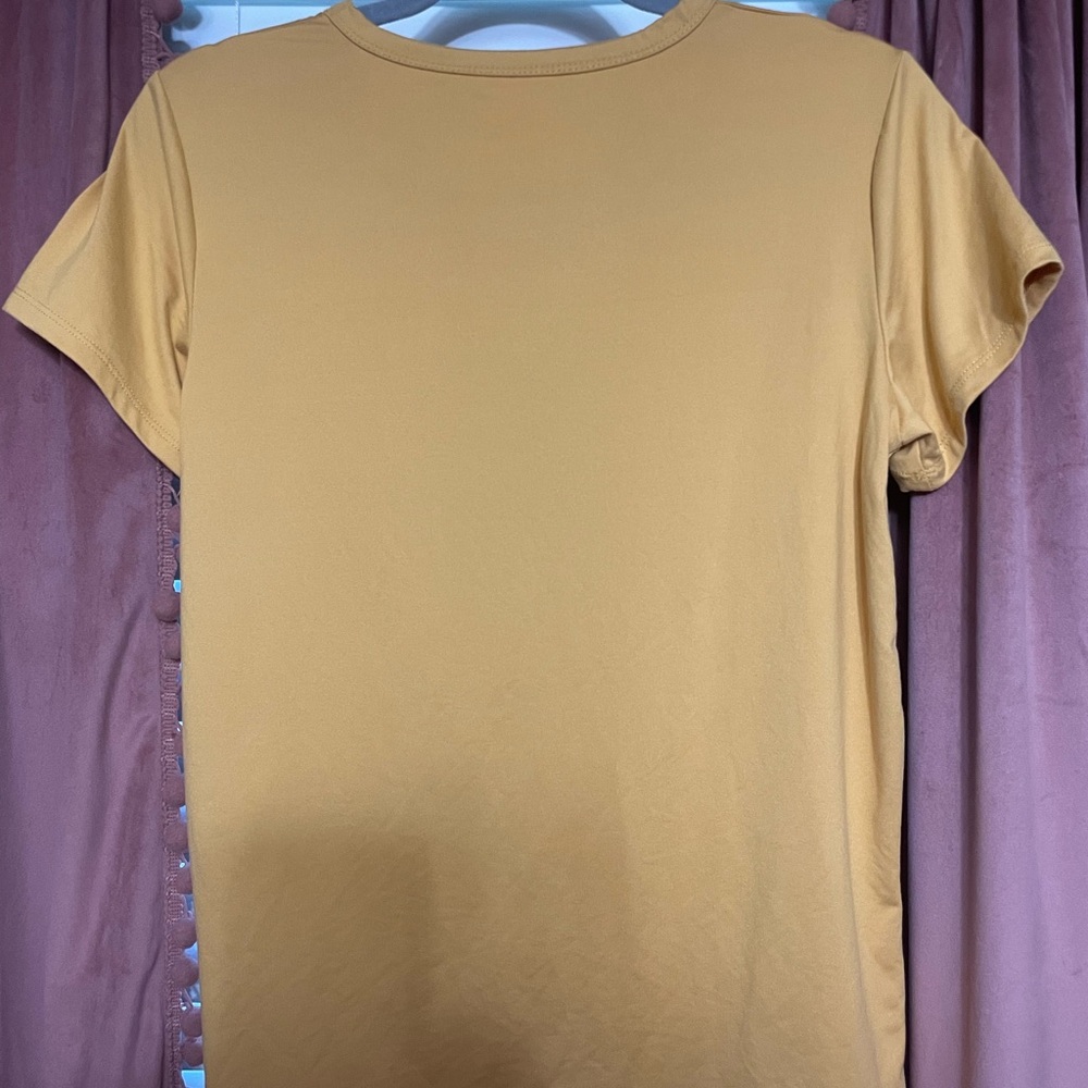 Sunflower golden girl shirt - Picture 4 of 4